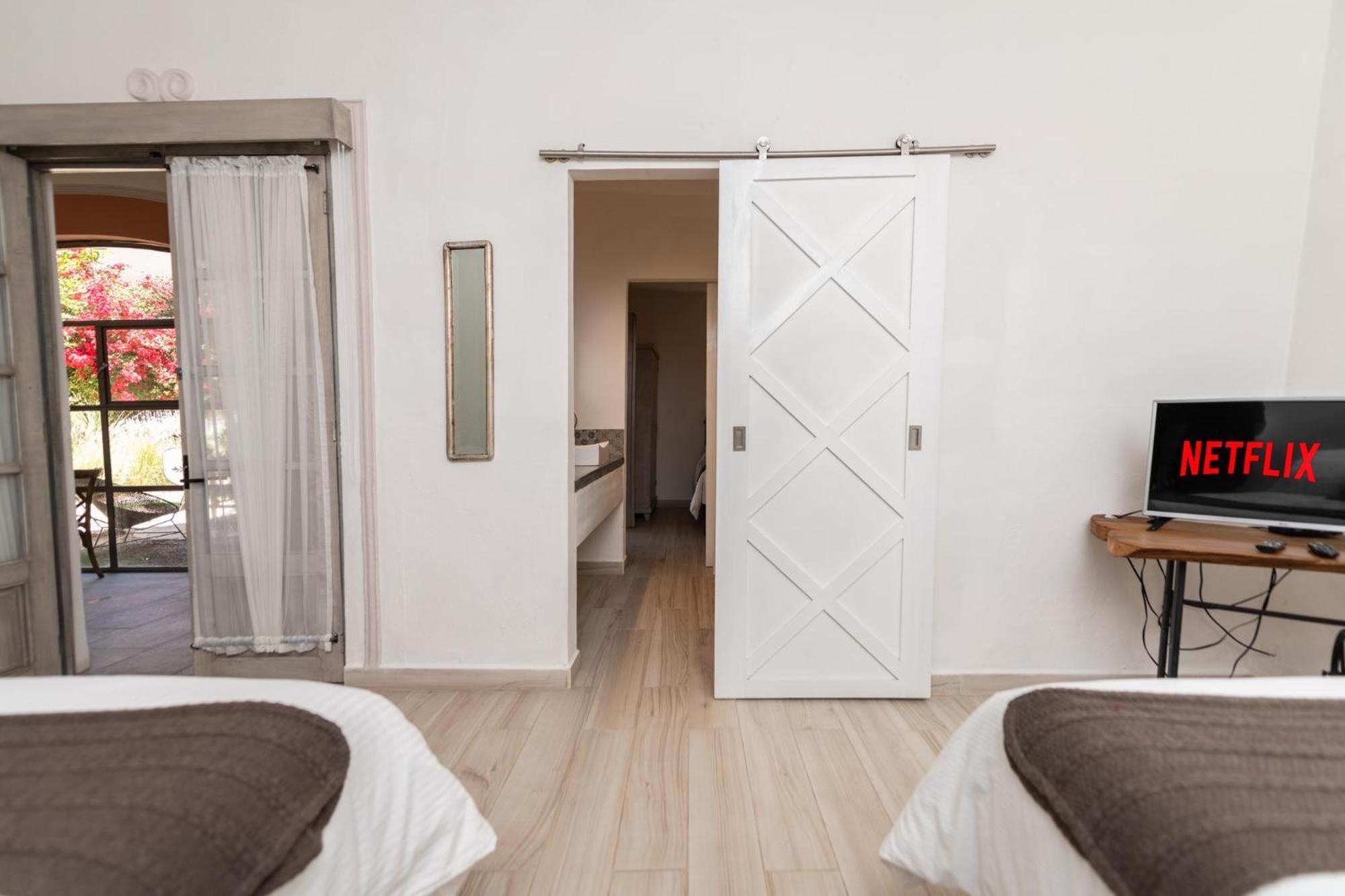 Casa De La O Ξενοδοχείο Σαν Μιγκέλ ντε Αγιέντε Δωμάτιο φωτογραφία